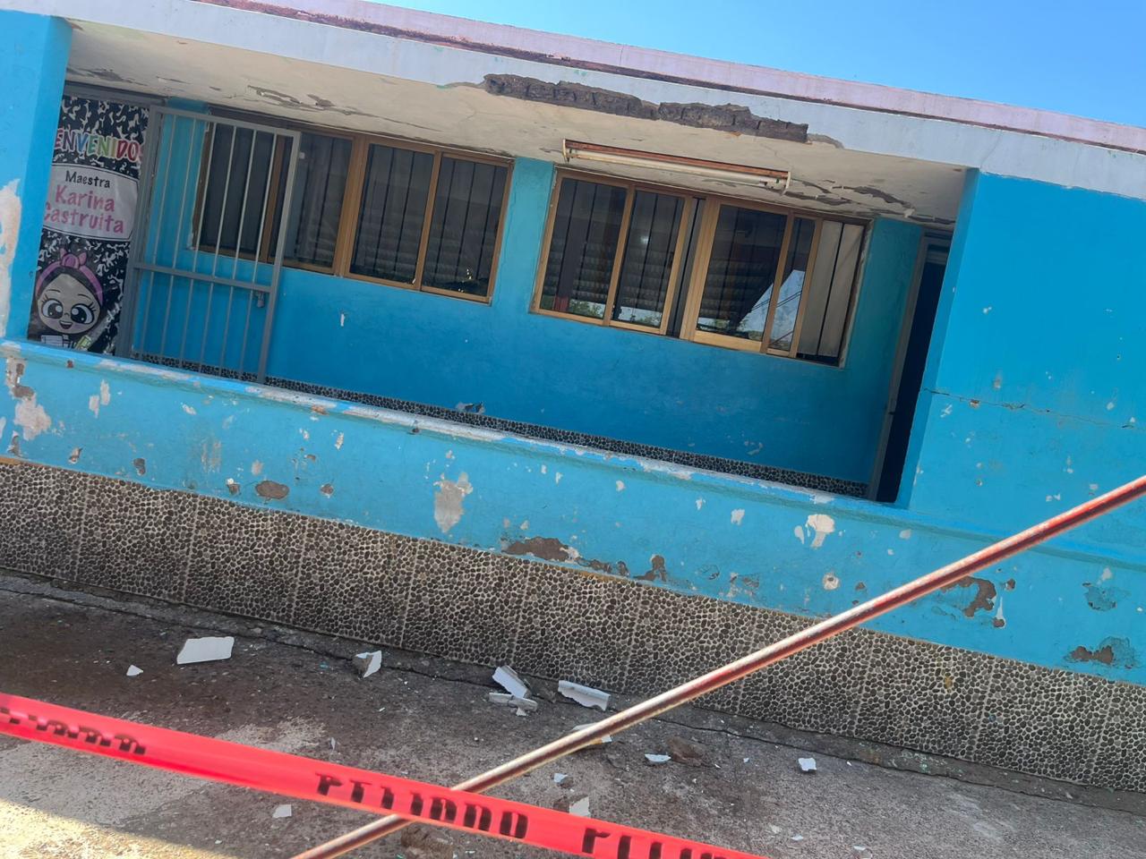 Techo deteriorado en primaria de Guasave, Sinaloa