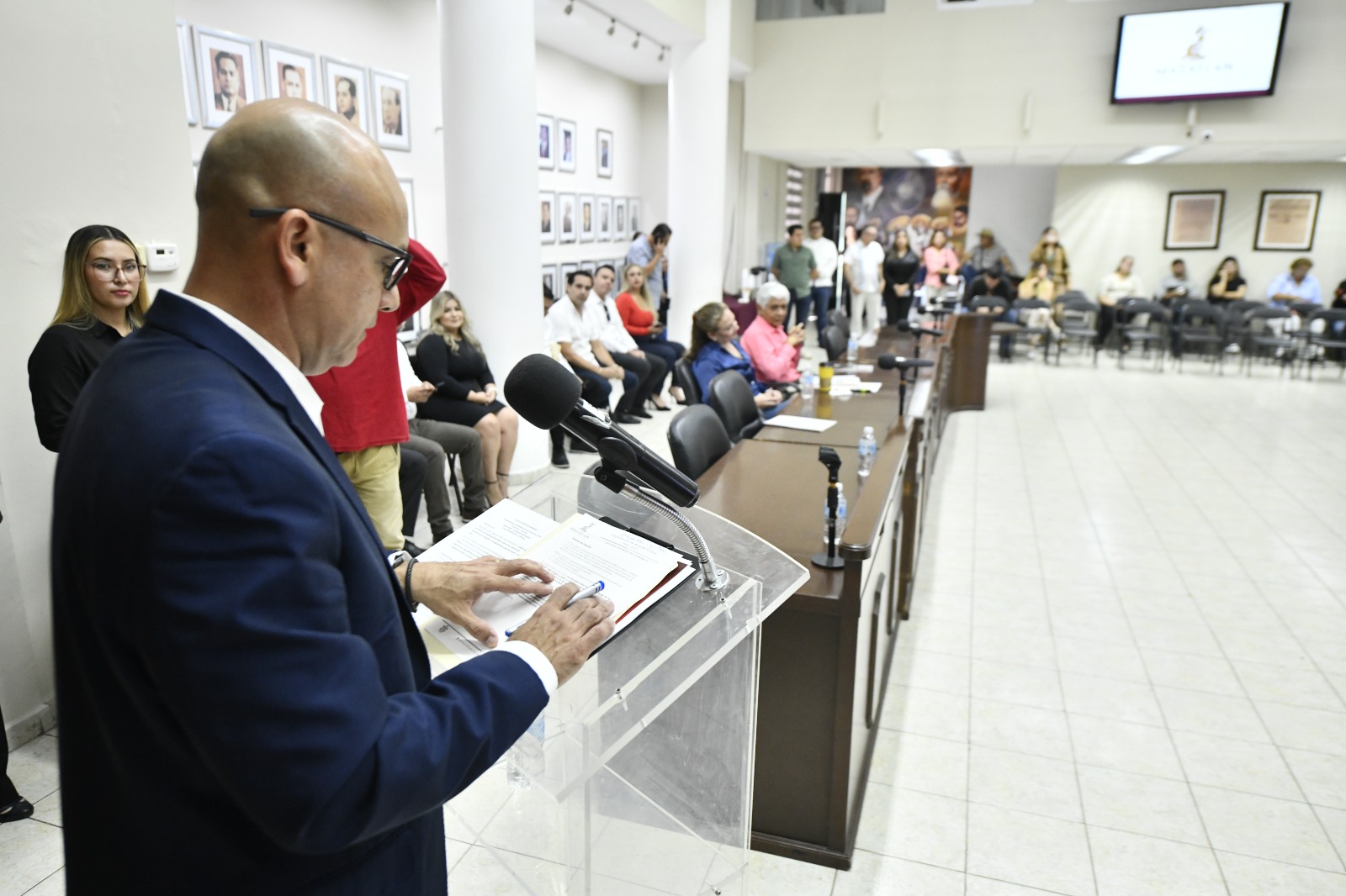 Titular del Órgano Interno de Control en Mazatlán rinde informe de actividades