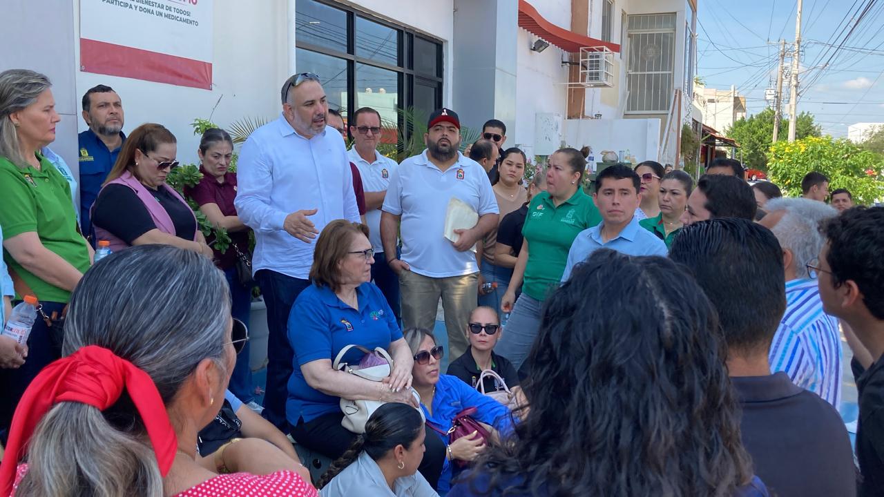 trabajadores toman DIF para manifestar sus derechos laborales