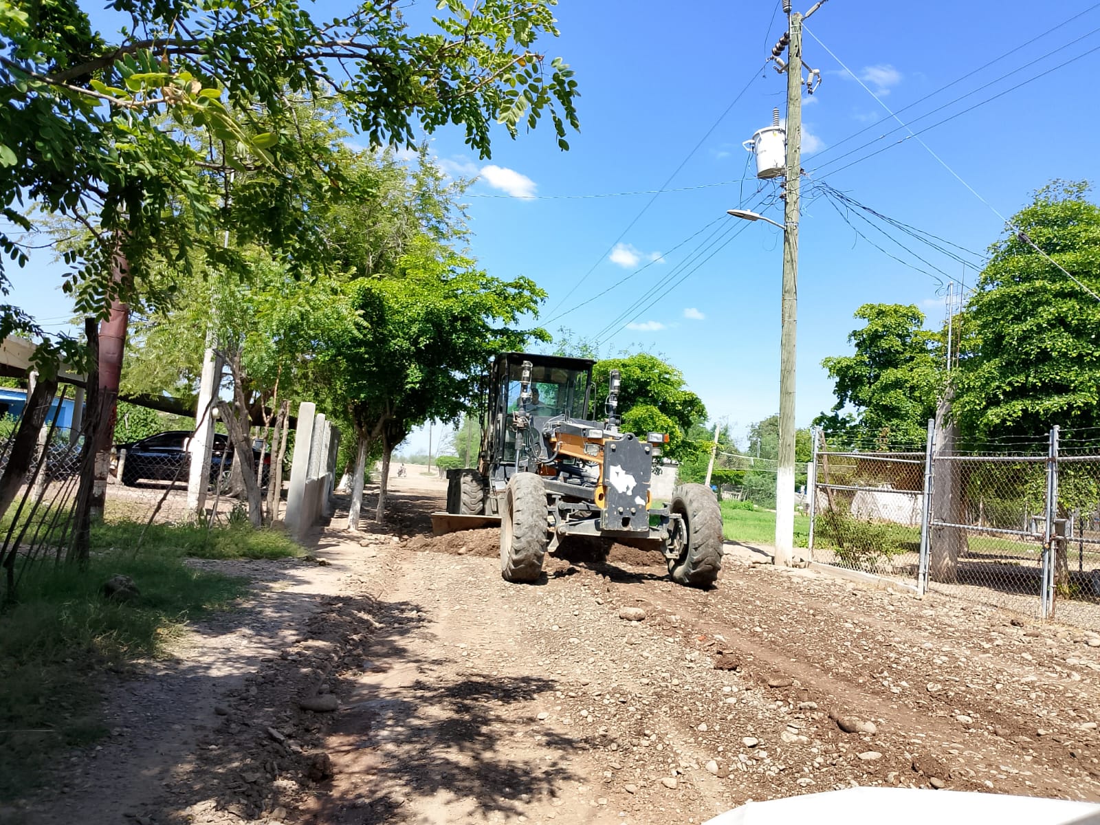 Trabajos de bacheo en Guasave, Sinaloa