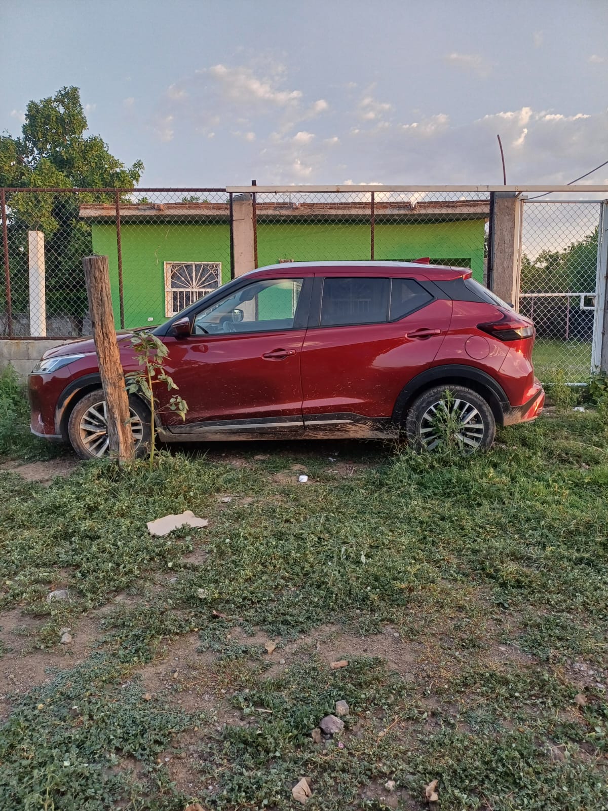 Camioneta recuperada en Culiacán