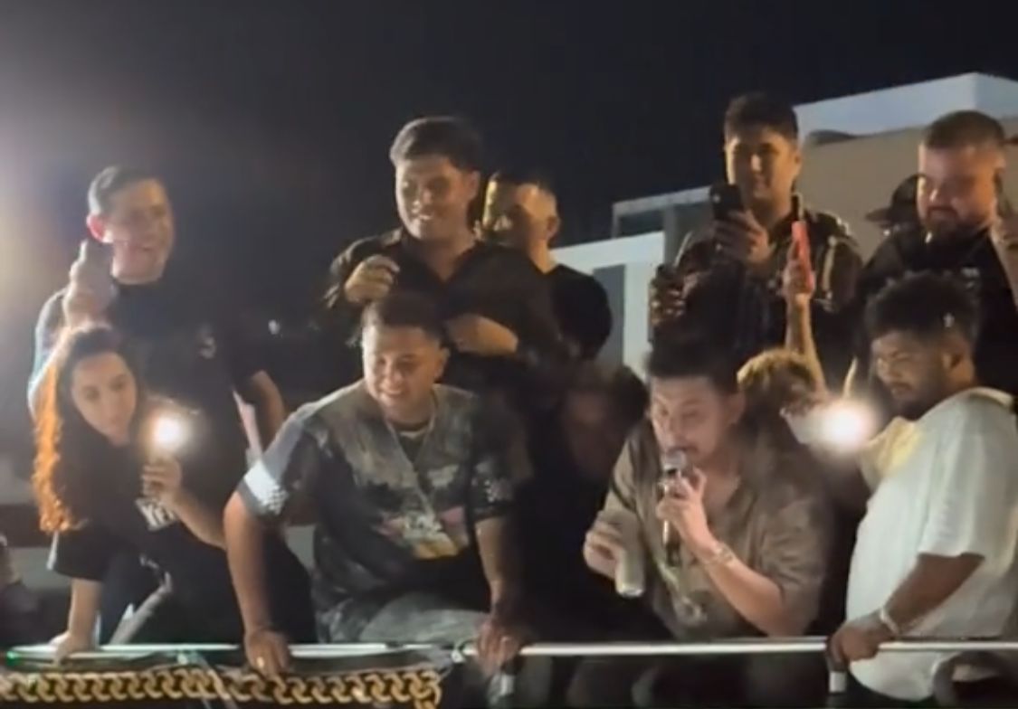 El "Yaki" promociona el Yakifest en el Malecón de Mazatlán
