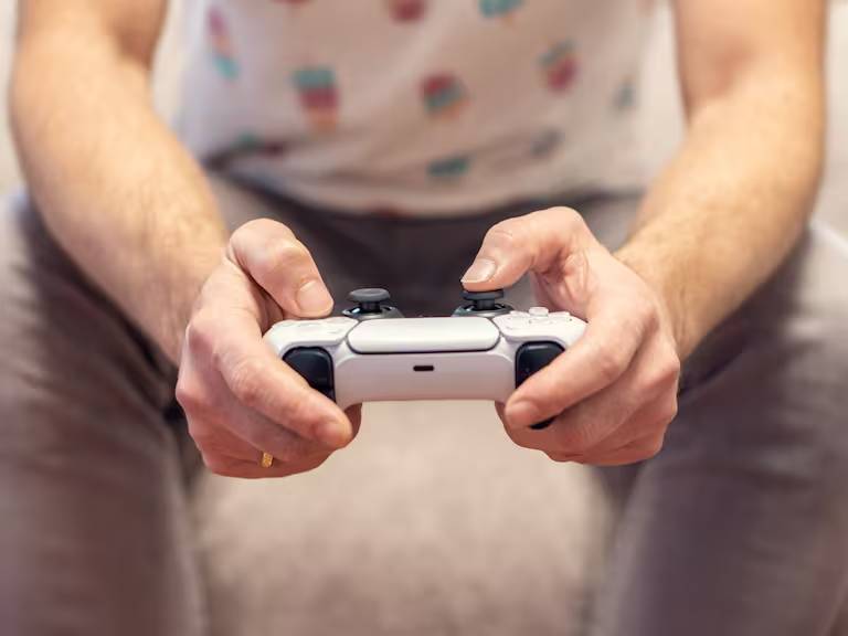 ¿Los videojuegos pueden mejorar la memoria en adultos mayores