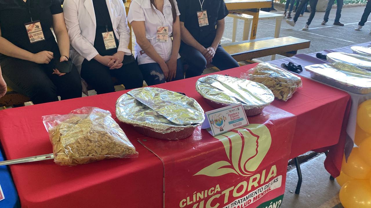 Alcaldesa en muestra gastronómica de los espacios de alimentación de DIF Guasave, Sinaloa