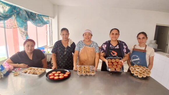 ¿Pays, brownies o pasteles? Arranca en Mazatlán, Sinaloa curso gratuito de repostería en el Cecobi Genaro Estrada