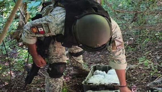 Asegura Ejército Mexicano 100 artefactos explosivos improvisados en Elota, Sinaloa