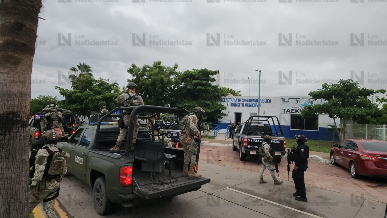 Atacan caseta de policia en Valle Alto en Culiacán