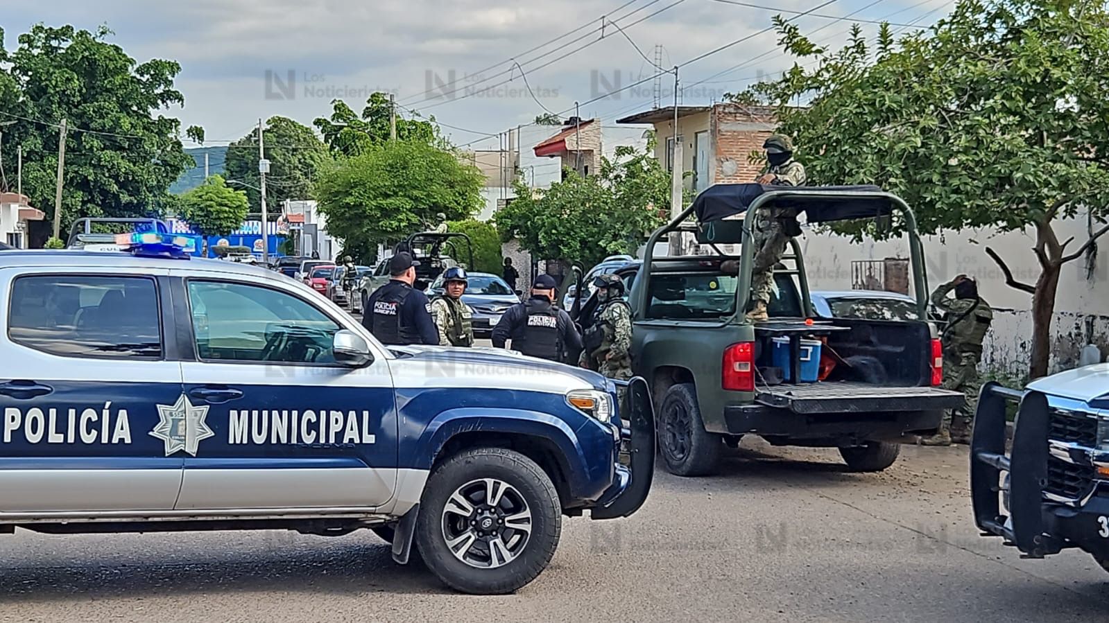 Ataque a policías municipales que se encontraban en un taller en Culiacán