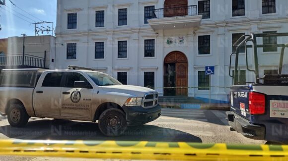 Estables los 2 heridos colaterales en ataque dentro del Ayuntamiento de Navolato: Salud