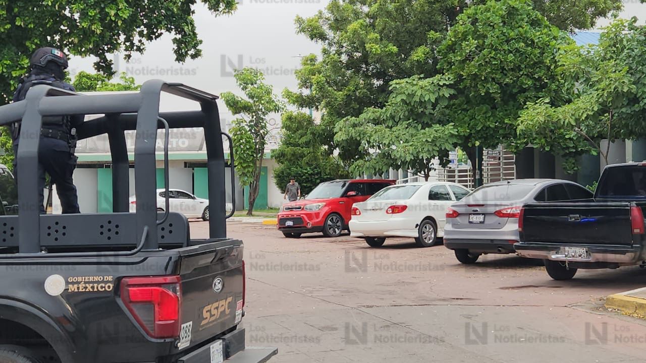 Ataque en la caseta de policia en Valle Alto en Culiacán