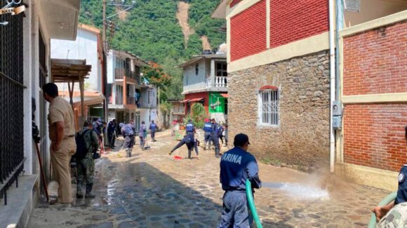 Avanza la Fase de Recuperación del Plan Marina en Veracruz con la estrategia ‘Casas limpias, calles limpias’