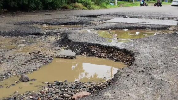 ¿Hay baches en tu colonia? Ayuntamiento de Culiacán llama a reportarlos; así puedes hacerlo