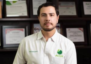 Bernardo Bravo, líder limonero en Michoacán