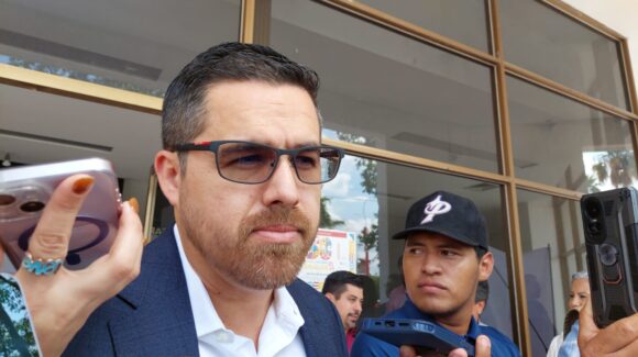 Compra Salud 22 nuevos carros para mejorar la cobertura de vacunación y las acciones contra el dengue en Sinaloa