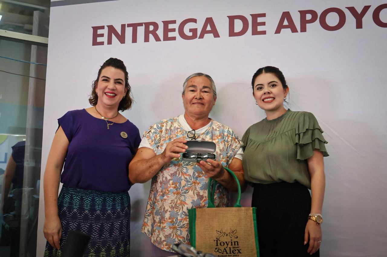 DIF Culiacán y la Beneficencia Pública entregan más de 200 lentes en jornada gratuita
