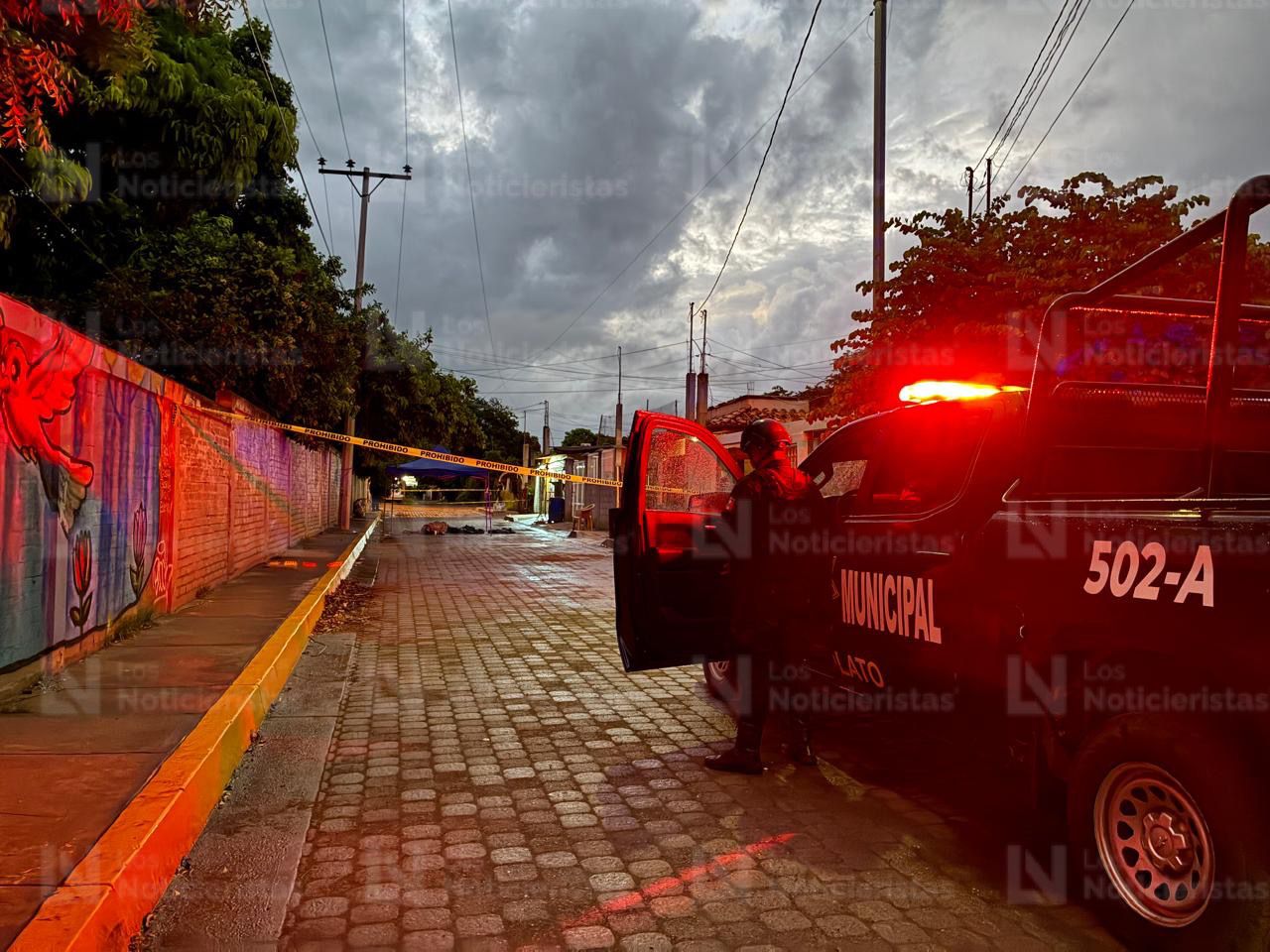Ejecutan a un hombre frente a la secundaria técnica #22 de San Pedro, Navolato, Sinaloa