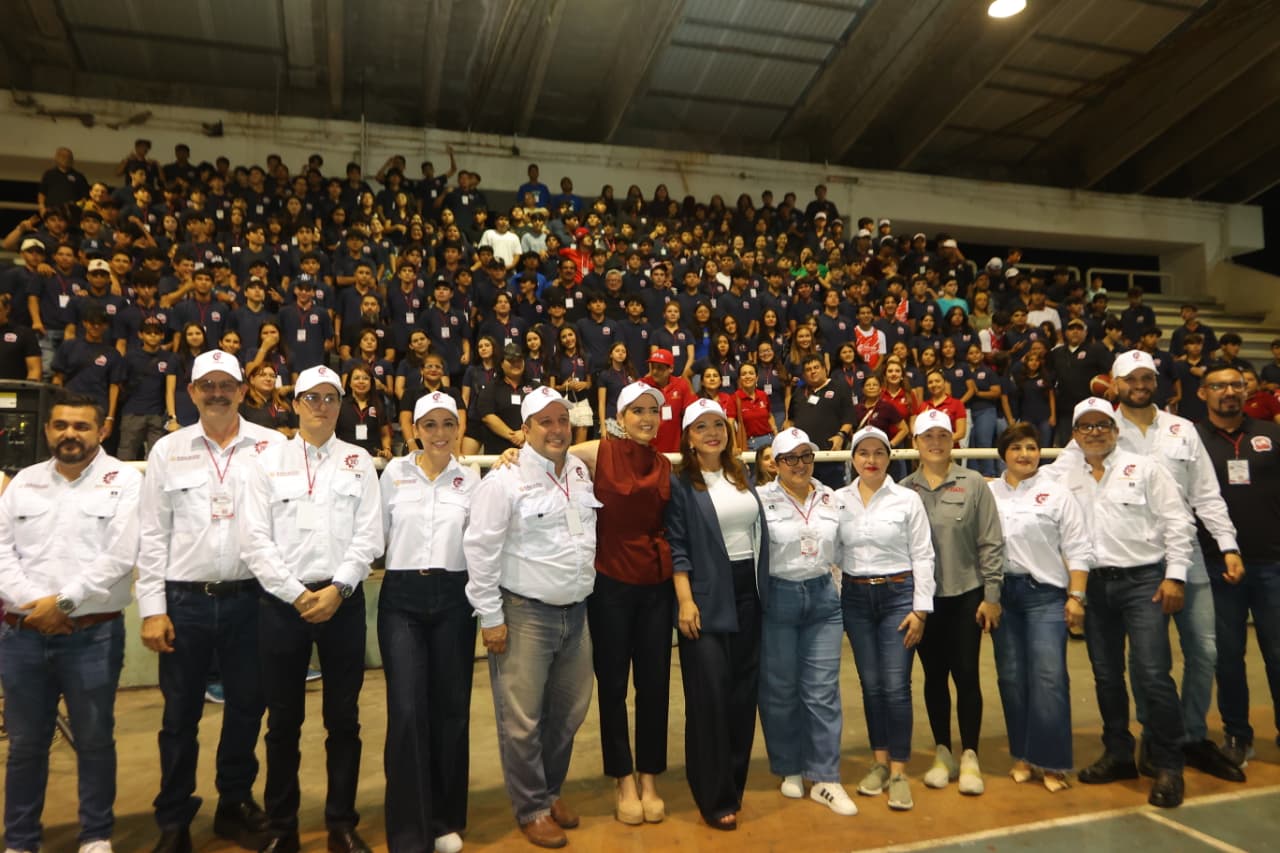 Estrella Palacios inaugura Encuentro Estatal Deportivo DGETI