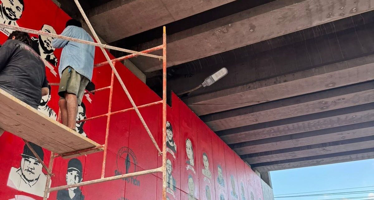 Hasta Encontrarles, pintan mural en Mazatlán, Sinaloa, con los rostros de 29 desaparecidos