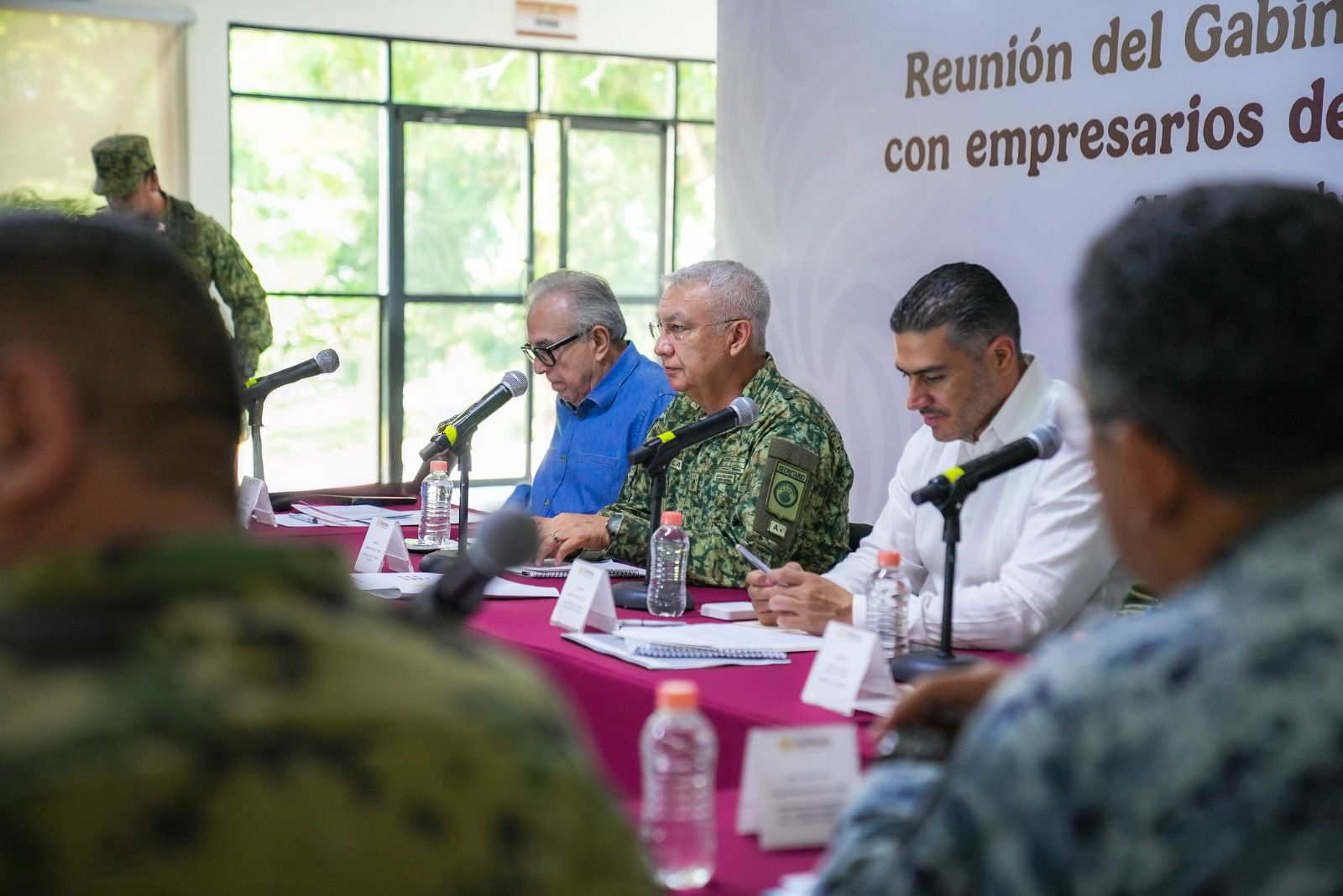 Reunión en Mazatlán gobernador y Harfuch