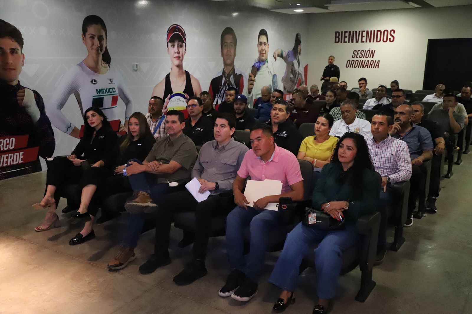 ISDE se reúne con directores municipales del deporte