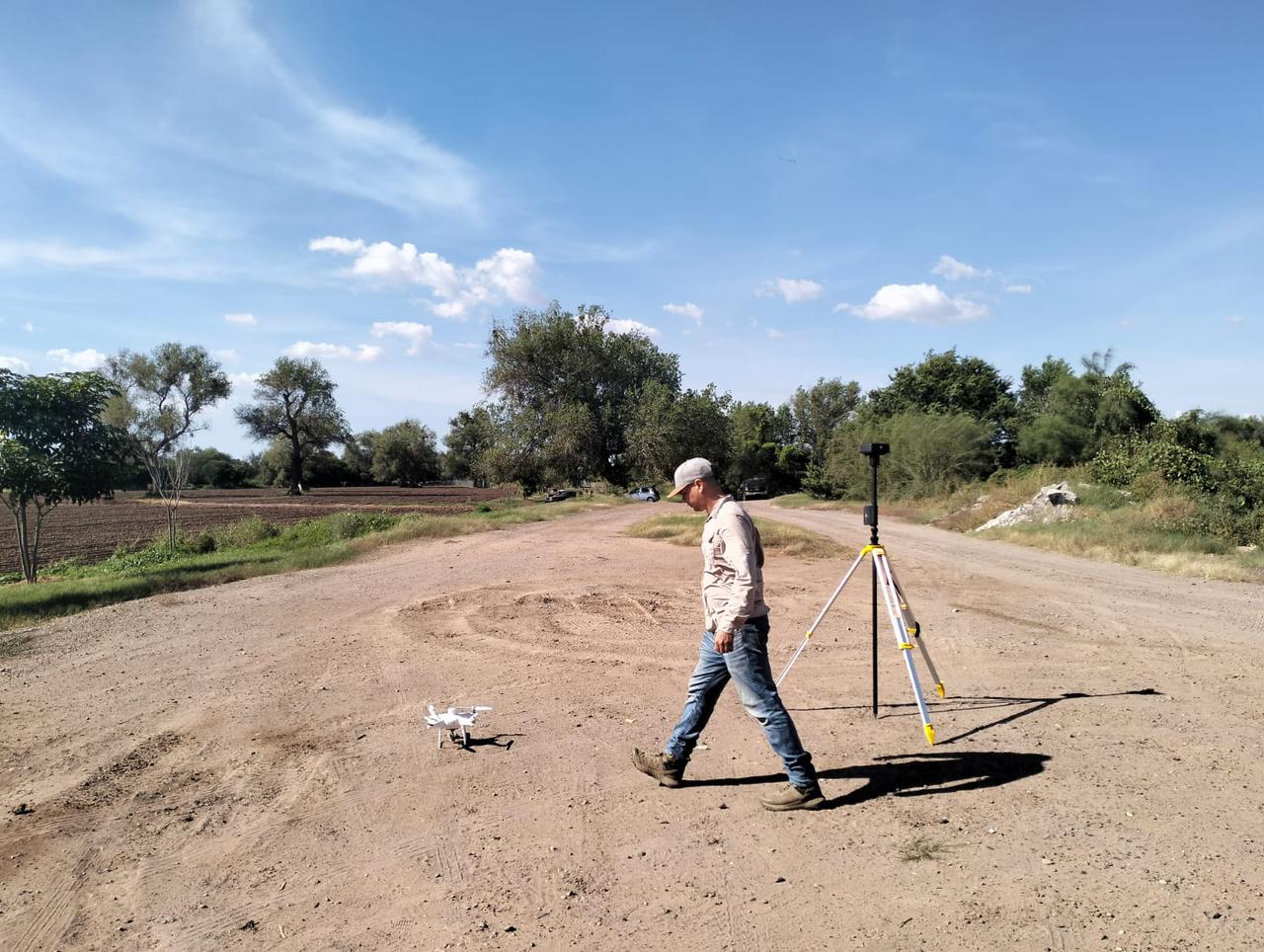 Inicia estudio para limpieza, desazolve y dragado del río Sinaloa, en Guasave