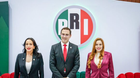 Presenta GPPRI Primer informe de Actividades Legislativas, destacan 33 iniciativas presentadas, 4 de ellas aprobadas
