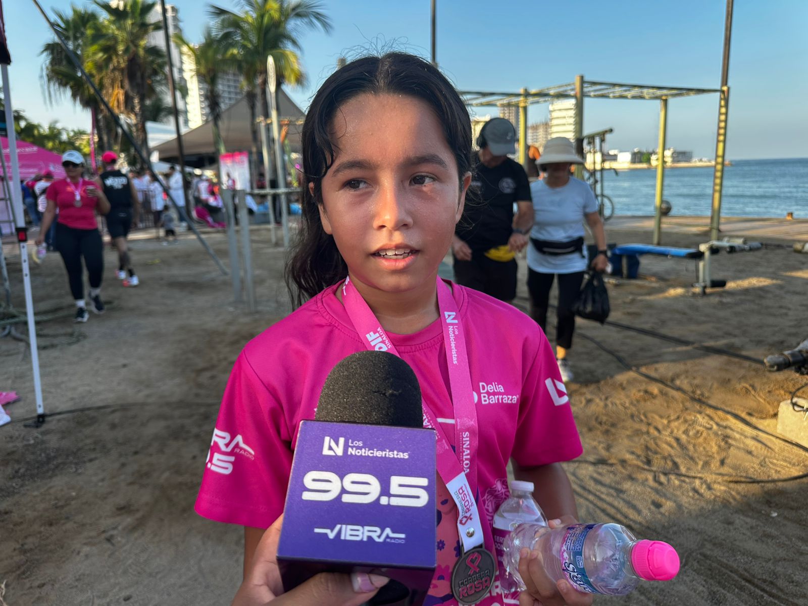 Karen Lozano, la pequeña corredora que se une a la Carrera Rosa Delia Barraza en Mazatlán
