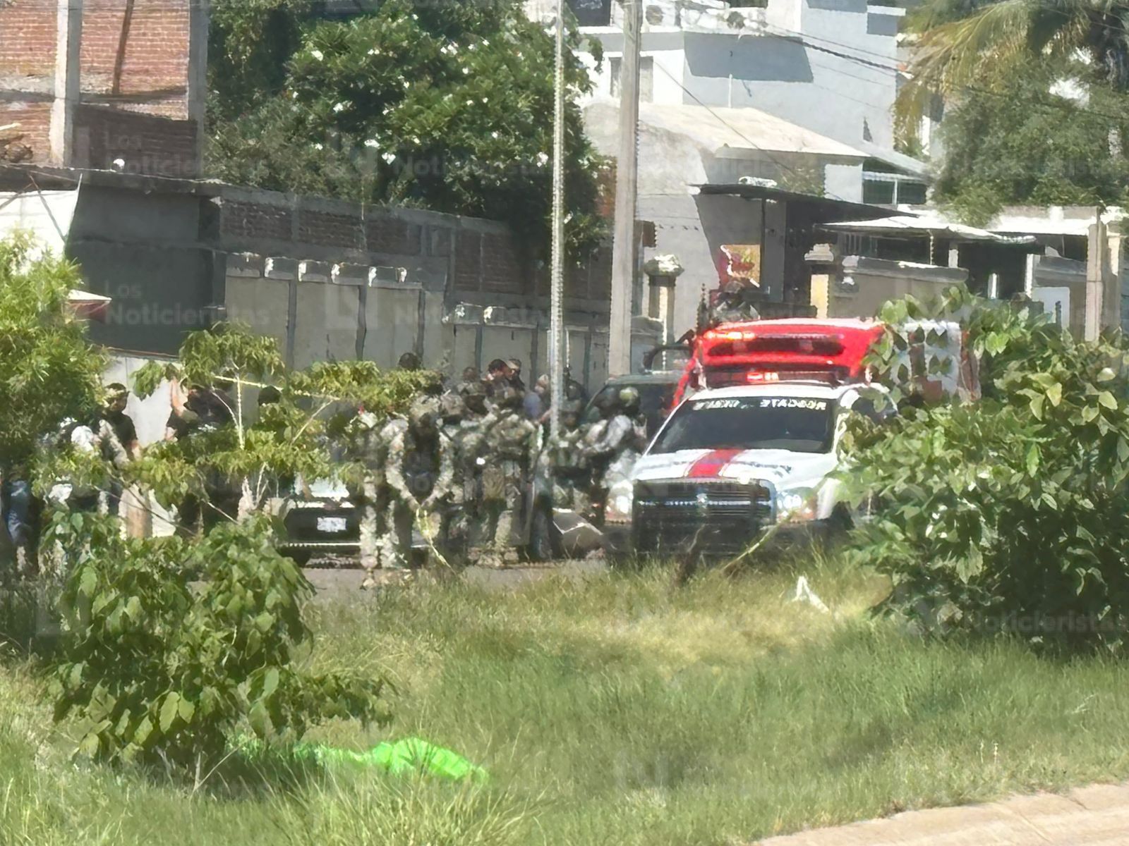 Levantan a un policía estatal en Culiacán se desata balacera, lo rescatan herido