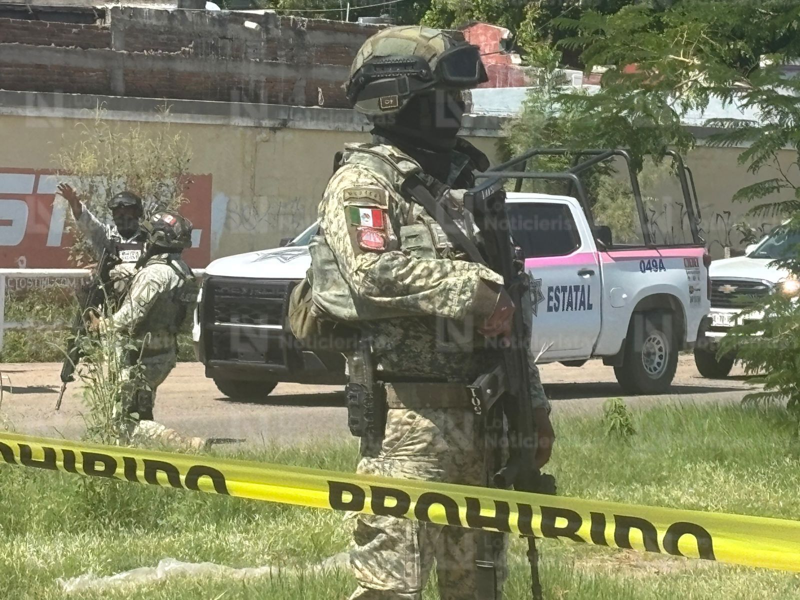 Levantan a un policía estatal en Culiacán se desata balacera, lo rescatan herido