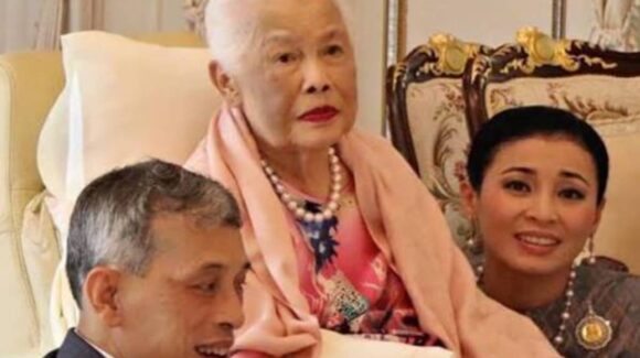 Luto en Tailandia; fallece la reina madre Sirikit a los 93 años tras complicaciones de salud