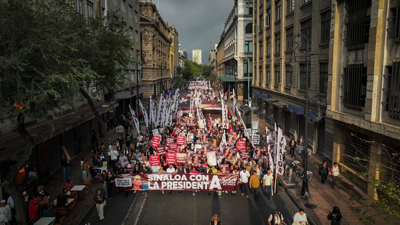 Miles de sinaloenses acompañan a Claudia Sheinbaum en el Zócalo