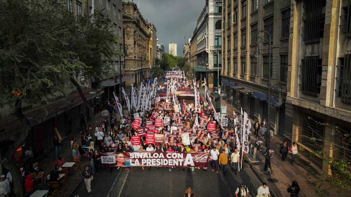 Miles de sinaloenses acompañan a Claudia Sheinbaum en el Zócalo