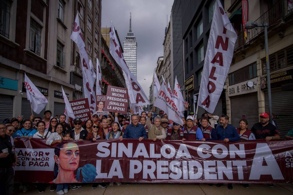 Miles de sinaloenses acompañan a Claudia Sheinbaum en el Zócalo