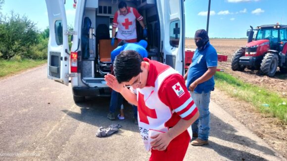 Mujer es atacada por enjambre de abejas en la sindicatura de Tamazula, Guasave, Sinaloa