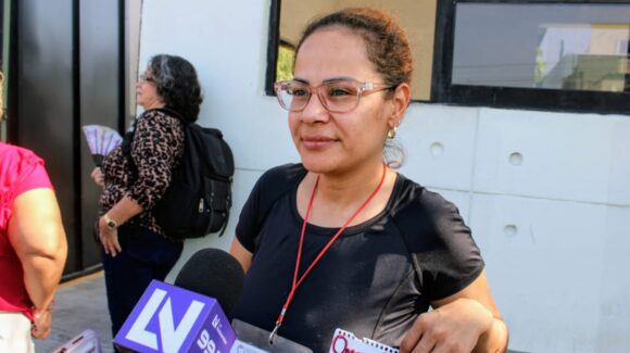 ¡No la atendió Harfuch, pero sí Rocha! Gobernador se compromete a apoyar búsqueda de Cecilia Berrelleza en Mazatlán, Sinaloa