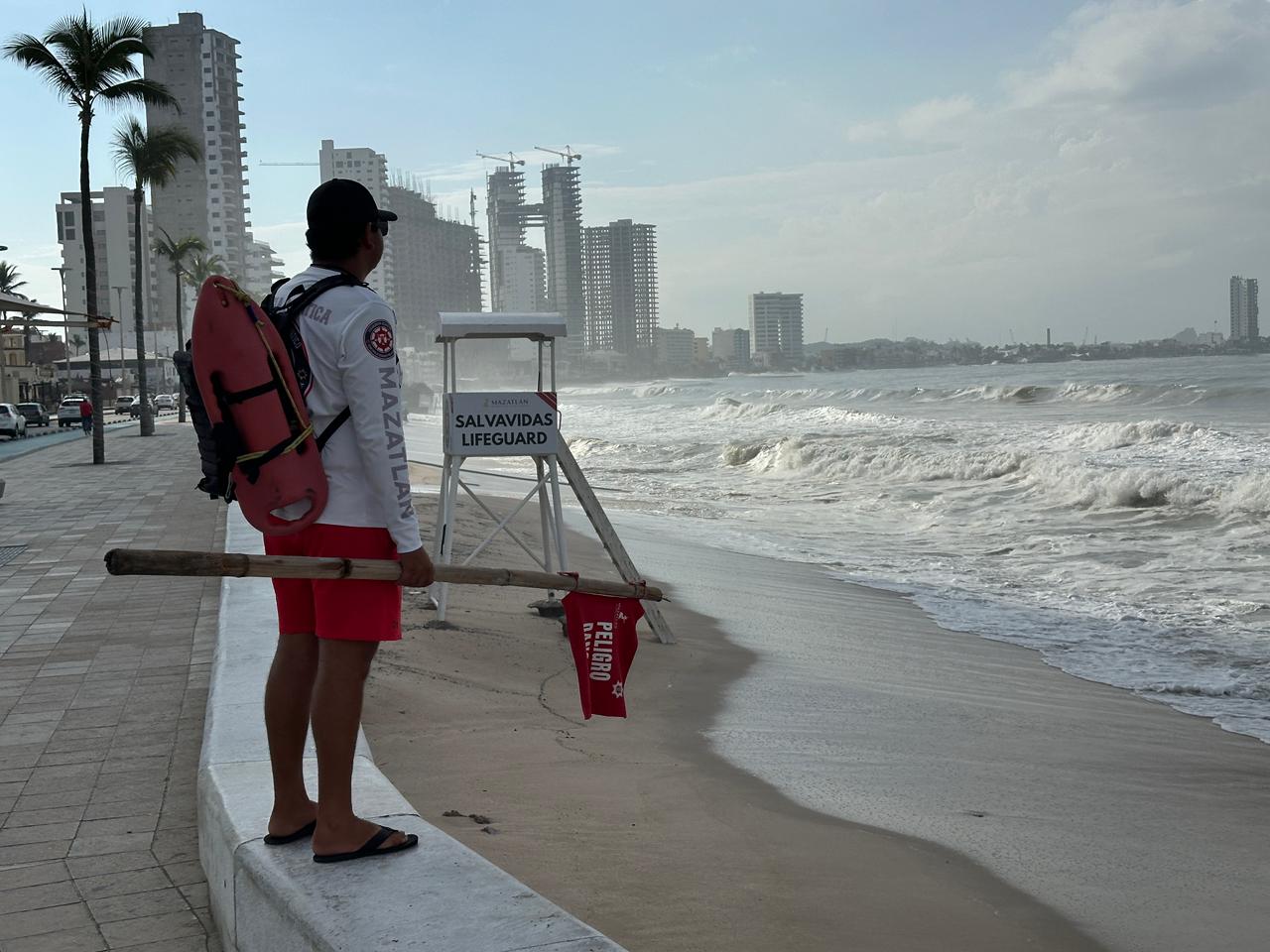 Oleaje Alto en Mazatlán, por fenómeno Priscila