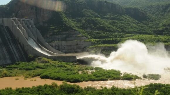 Presas de Sinaloa 24 de noviembre: Se mantiene extracción, pero bajan volúmenes de agua que trasvasan entre los embalses