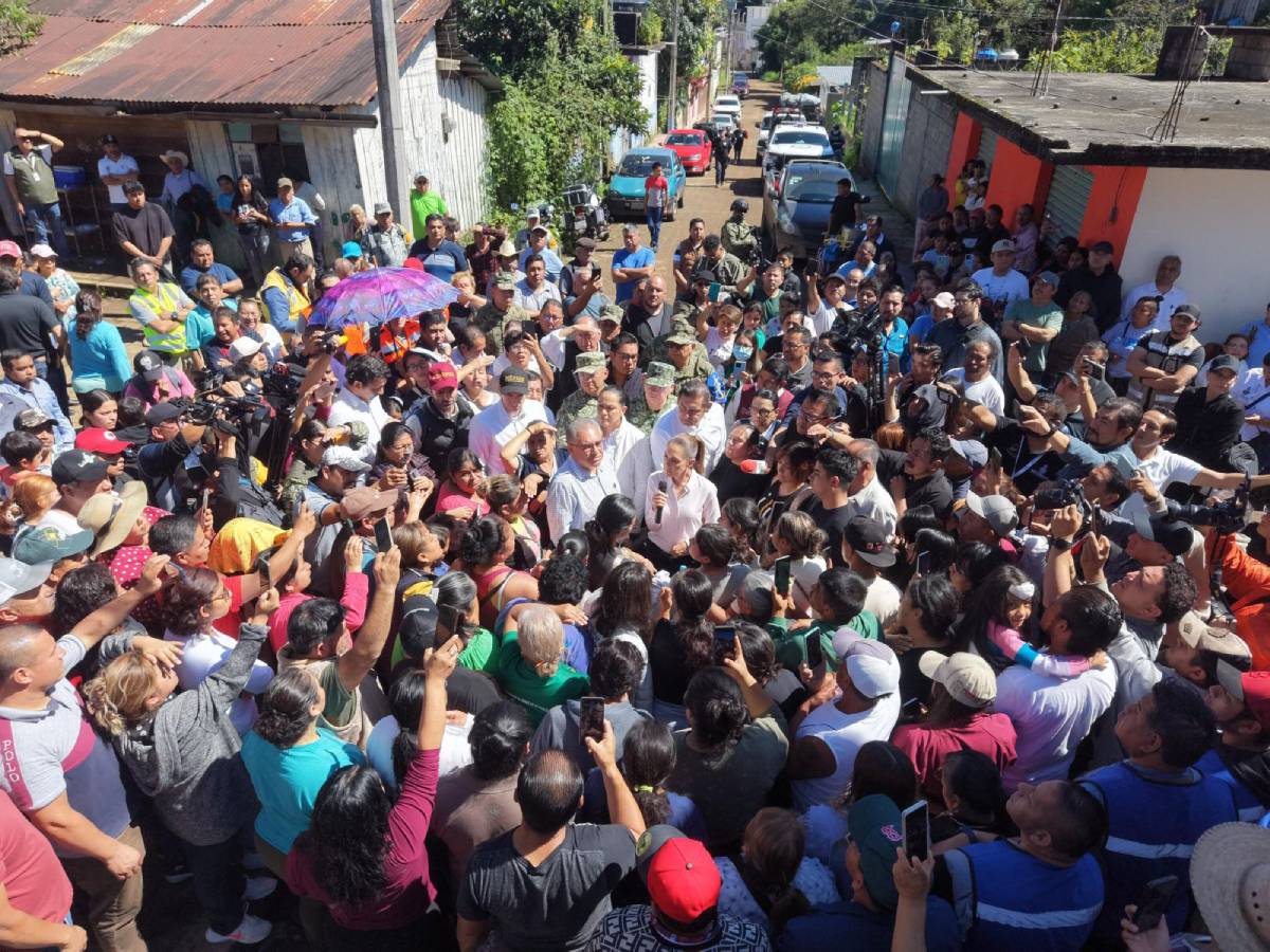 Presidenta Claudia Sheinbaum visita a damnificados por lluvias en Puebla, Veracruz e Hidalgo