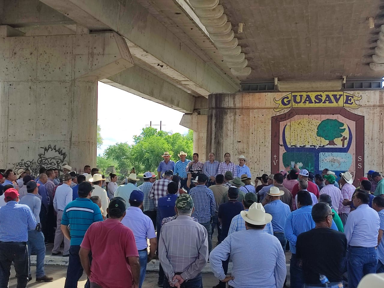 Productores se manifiestan en Guasave