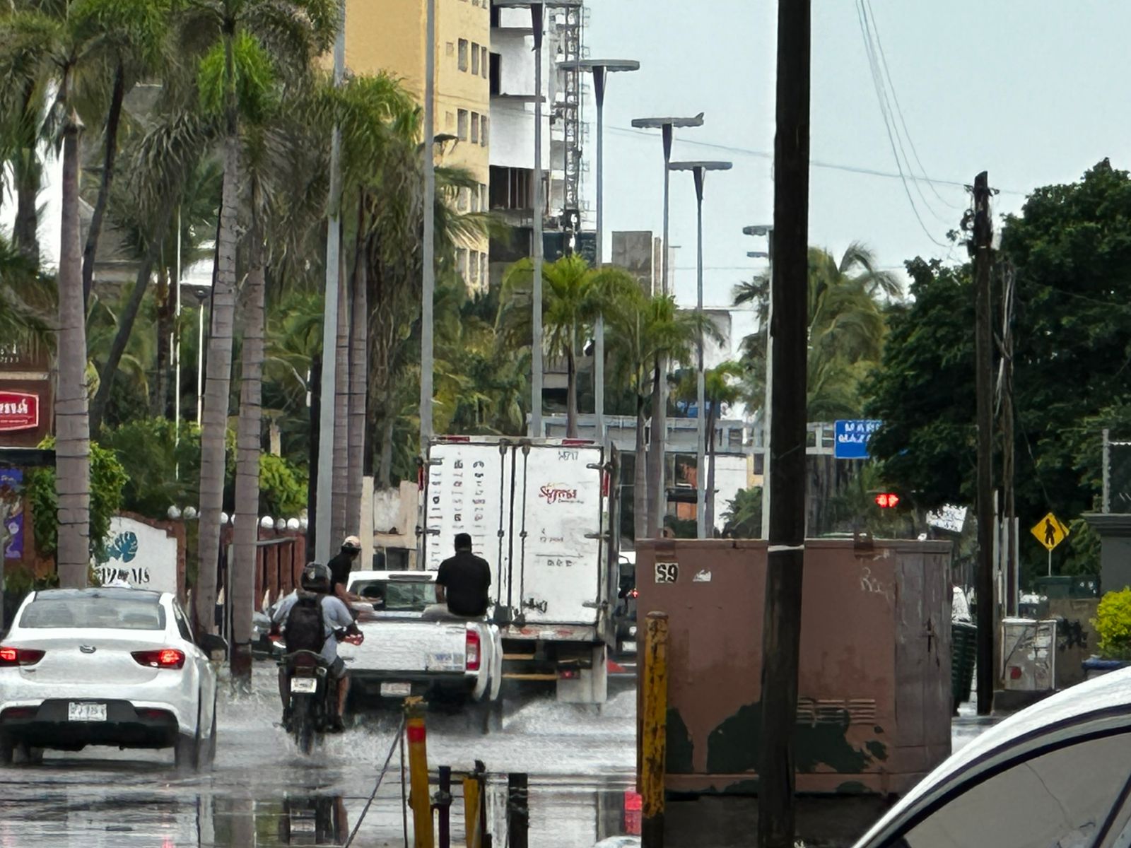 Se reabre la Avenida Camarón Sábalo en Mazatlán,Sinaloa tras lluvias