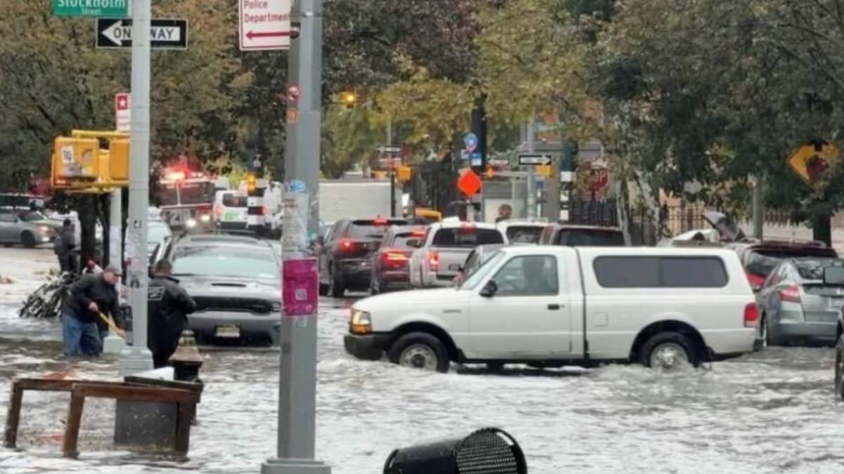 Tormenta histórica deja dos muertos en Nueva York