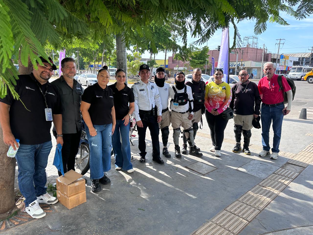 Tránsito de Ahome y Vibra Radio, realizan trabajos de prevención para evitar accidentes viales en ciudad de Los Mochis, Sinaloa