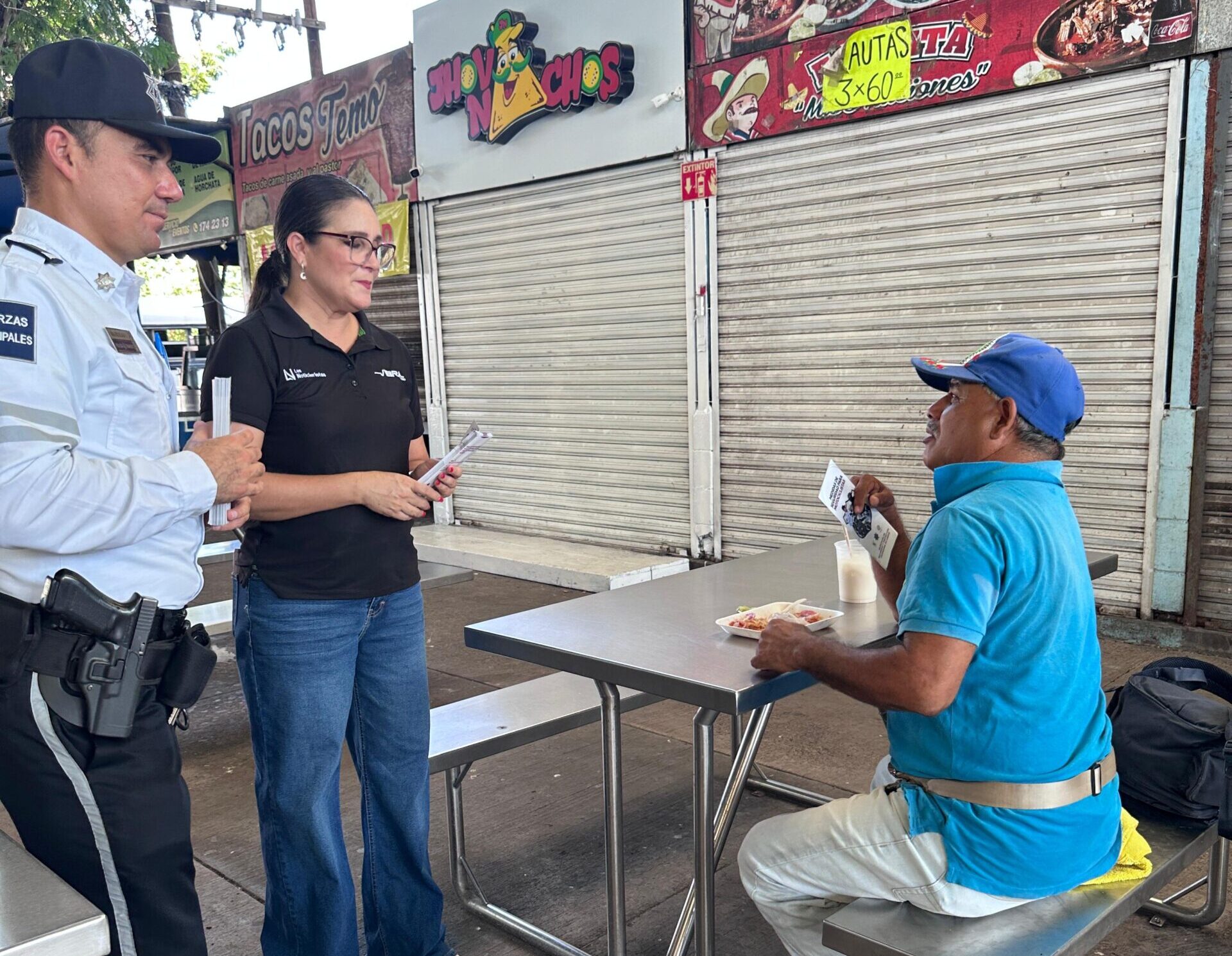 Tránsito de Ahome y Vibra Radio, realizan trabajos de prevención para evitar accidentes viales en ciudad de Los Mochis, Sinaloa