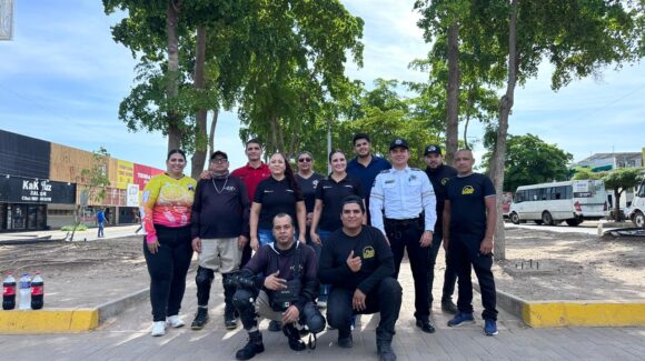 Tránsito de Ahome y Vibra Radio, realizan trabajos de prevención para evitar accidentes viales en ciudad de Los Mochis, Sinaloa