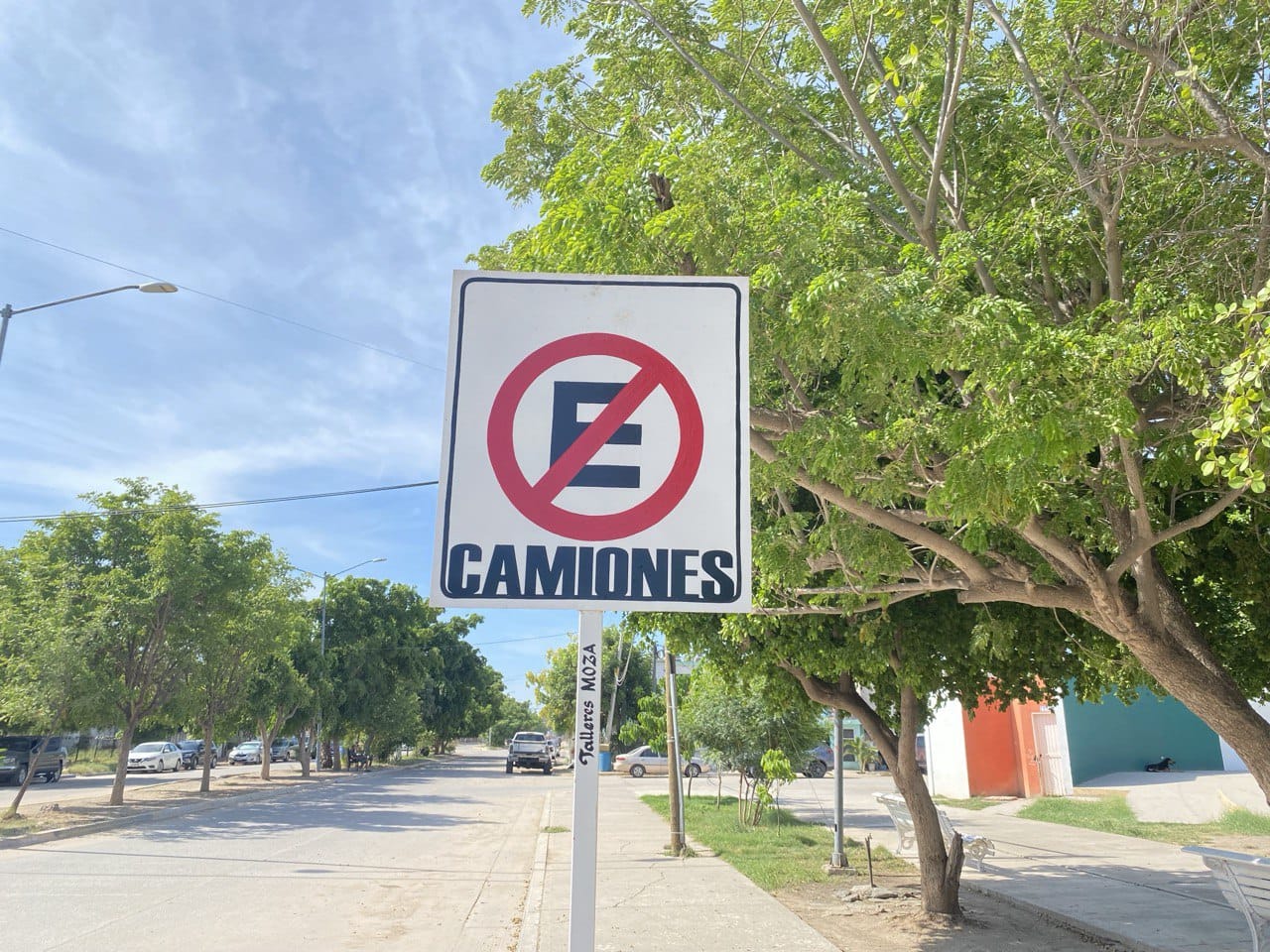 Transportistas a personal a campo y autoridades en Ruiz Cortines, Guasave, ponen reglamento