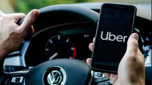 Uber podrá operar en aeropuertos de México; jueza concede suspensión definitiva ante juicio de amparo