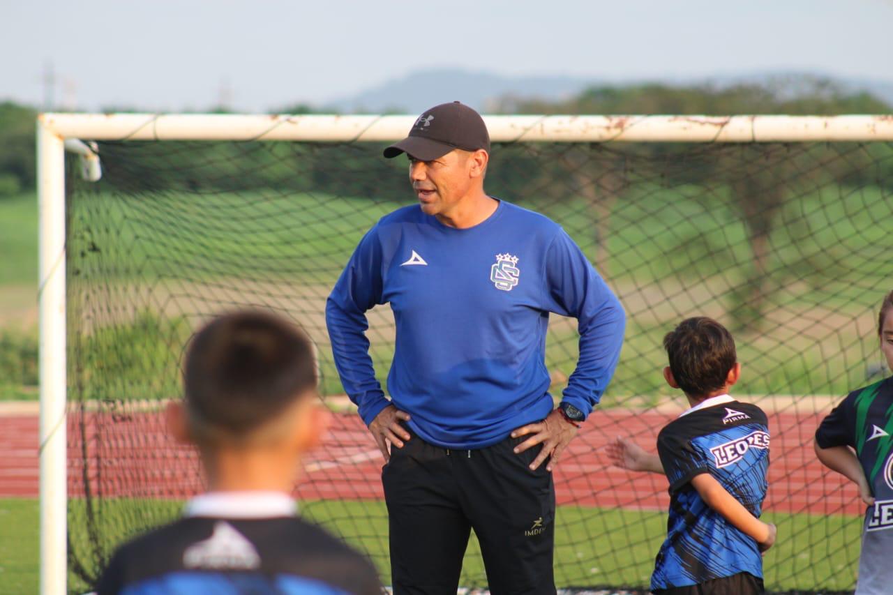 Academia de Futbol Leones SAM en Mazatlán, Sin.