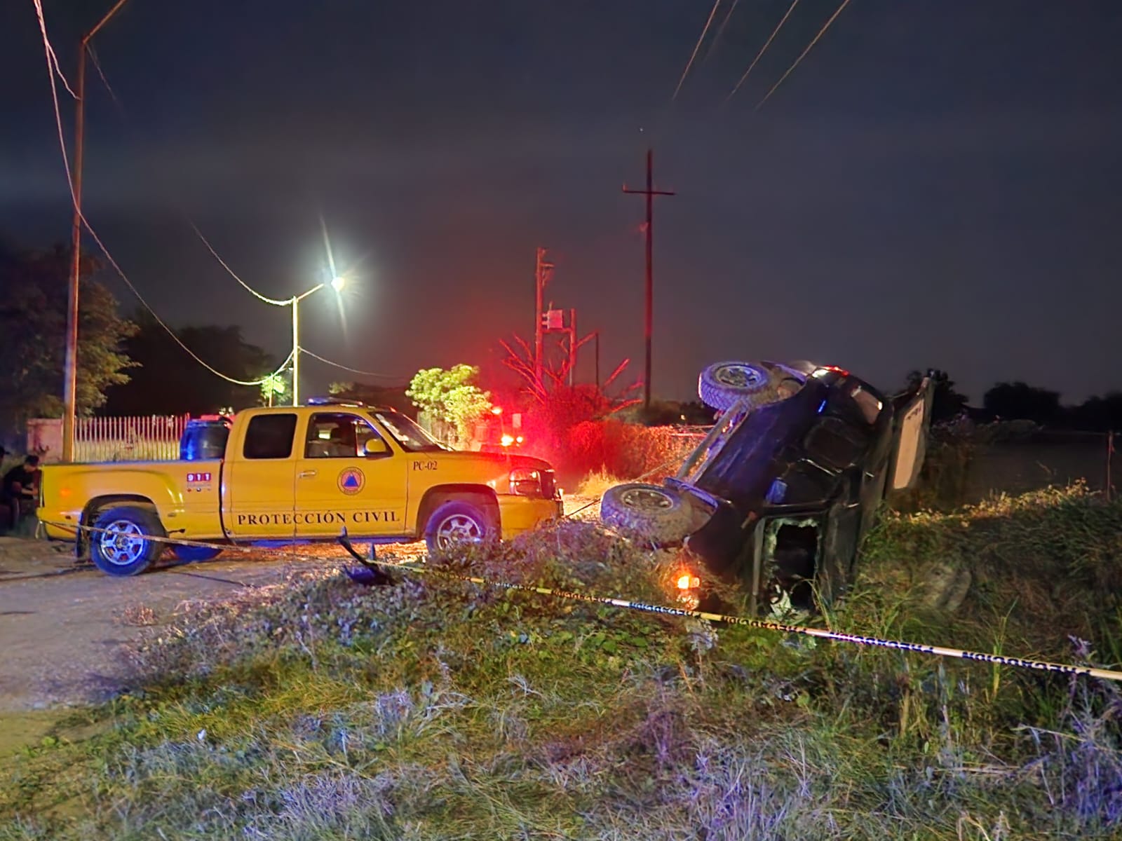 Una mujer muerta y un hombre lesionado tras accidente en Navolato, Sinaloa