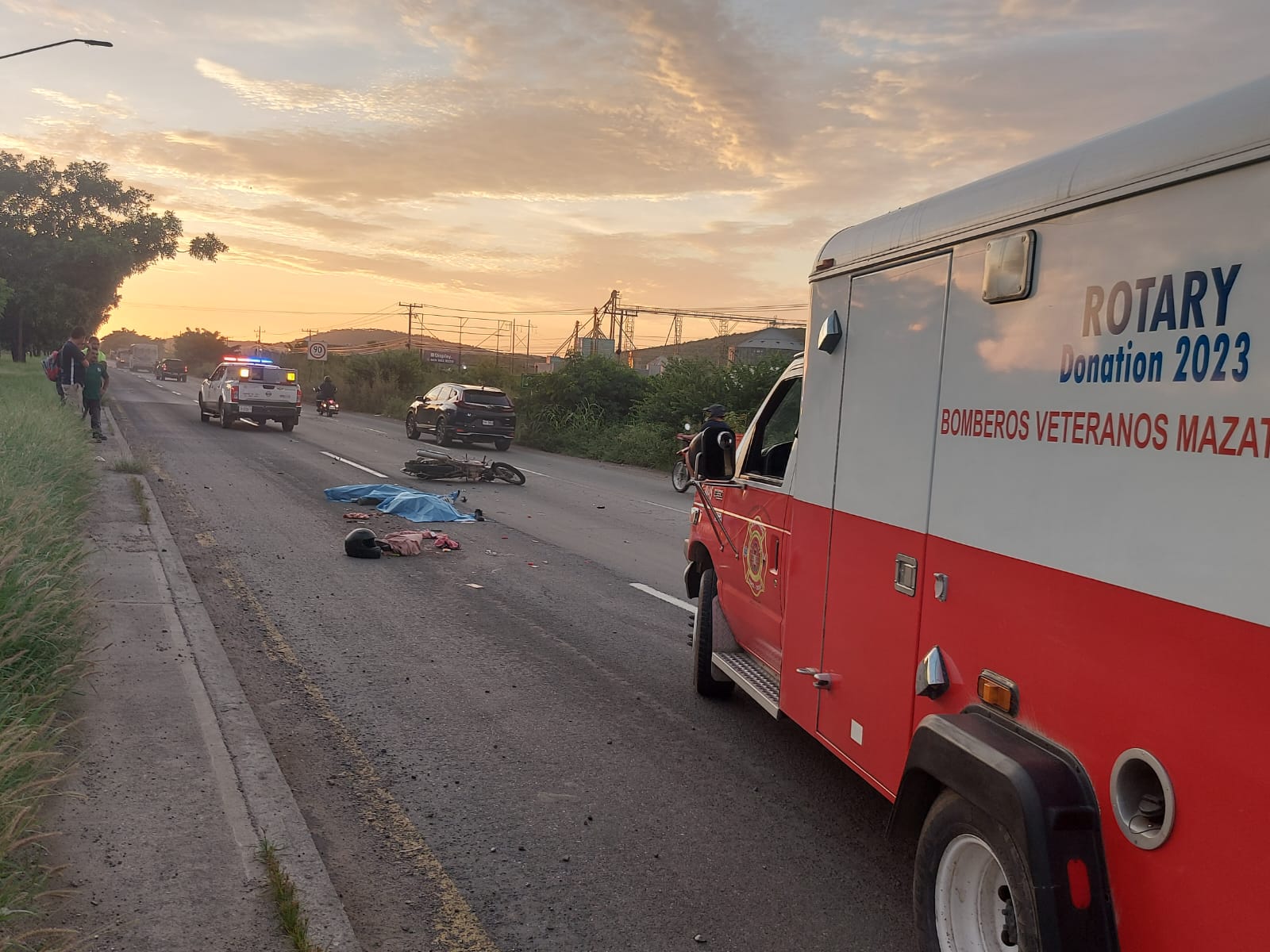Accidente en Mazatlán deja una pareja sin vida