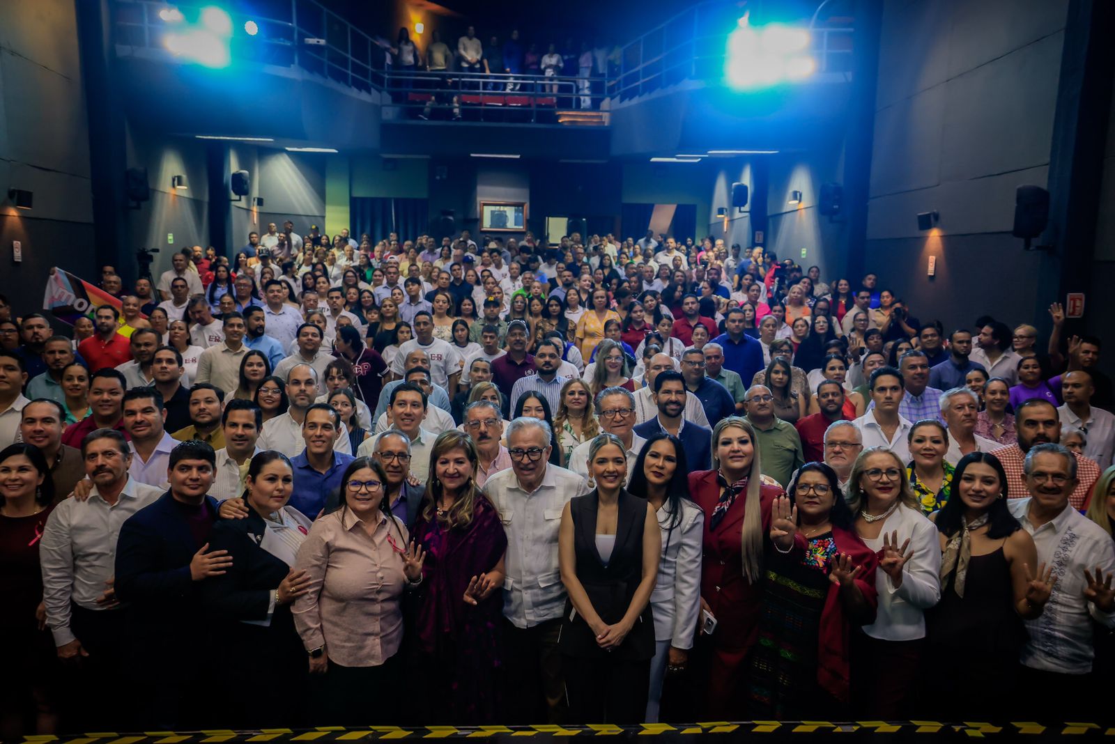 Acude Rocha a informe legislativo de diputados de Morena en el sur de Sinaloa
